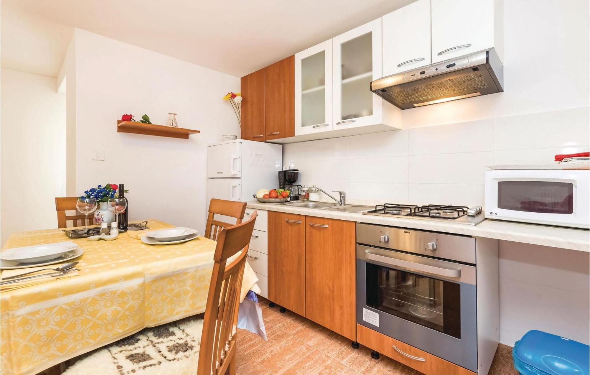 Awesome Apartment In Senj With Wifi Exteriör bild
